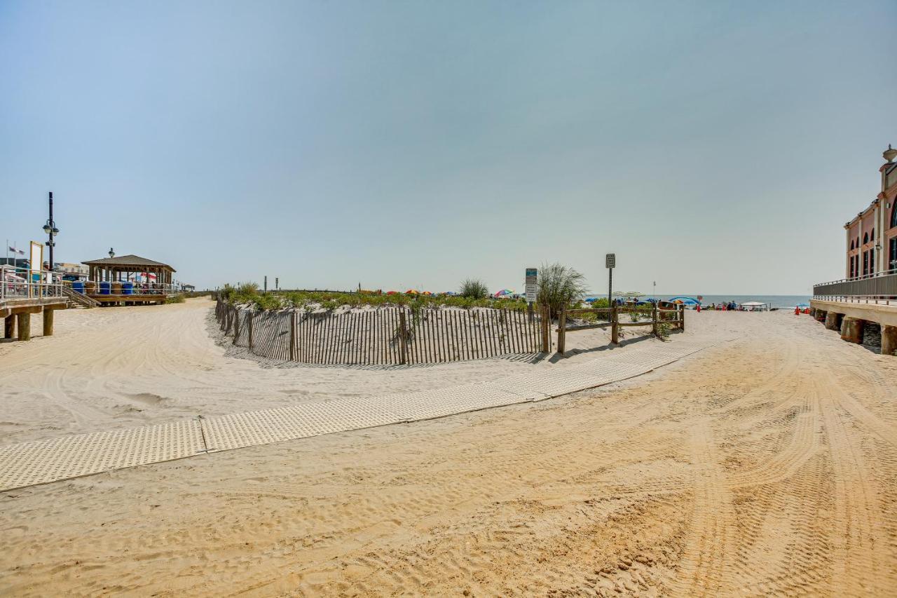 Ocean City Retreat Steps To Beach And Boardwalk! Exterior photo
